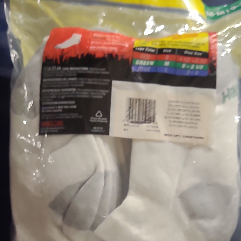Hanes Boys' Ankle Socks 15 Pairs with Gray Accents - Picture 5 of 6
